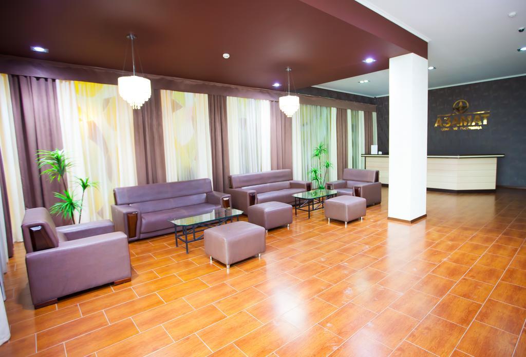 אסטנה Azamat Hotel מראה חיצוני תמונה